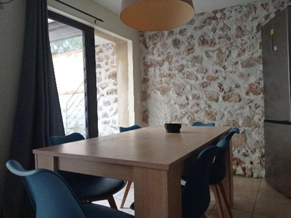 Maison De Charme Avec Patio Et Terrasse De Toit Estagel المظهر الخارجي الصورة